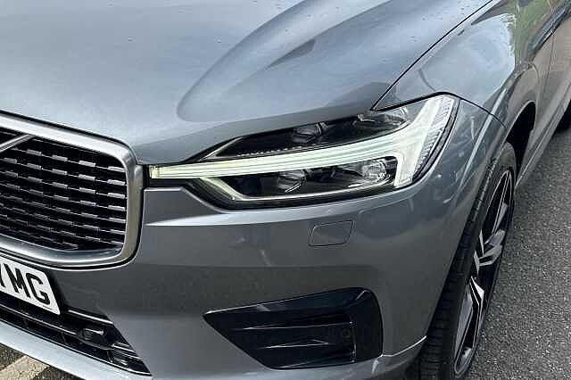 Volvo XC60 B5 R-DESIGN PRO AWD