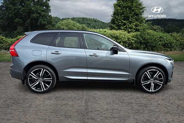 Volvo XC60 B5 R-DESIGN PRO AWD