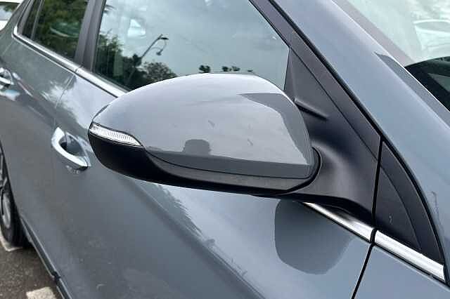 Hyundai IONIQ PREMIUM Grey