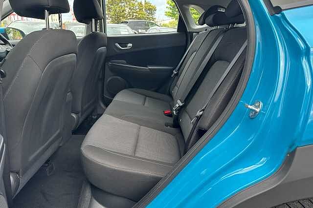 Hyundai Kona T-GDI SE CONNECT MHEV