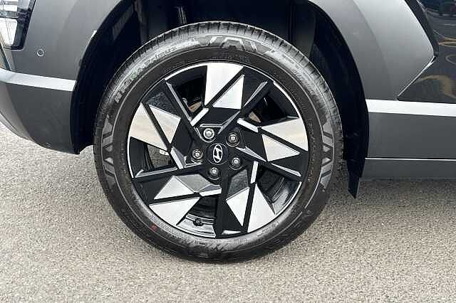 Hyundai KONA ULTIMATE Abyss Black