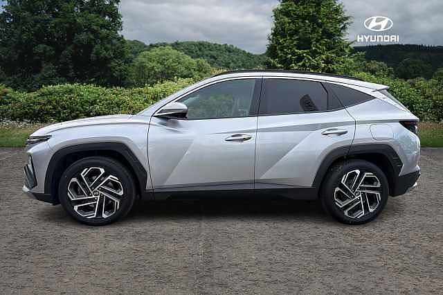 Hyundai TUCSON ULTIMATE Silver