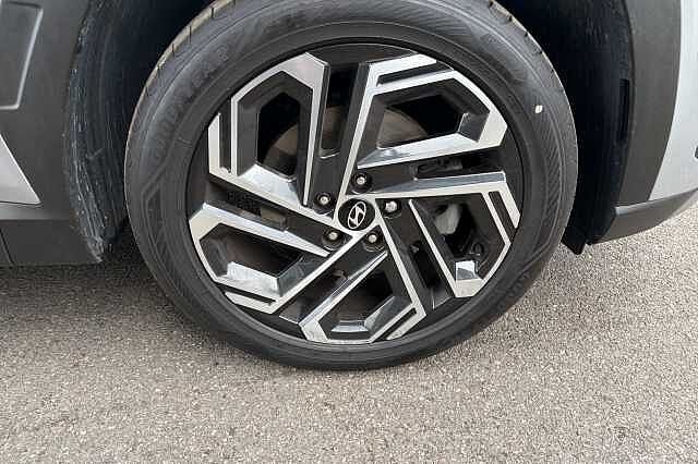 Hyundai TUCSON ULTIMATE Silver