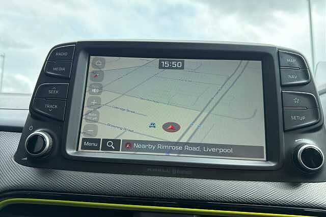 Hyundai KONA PREMIUM SE Yellow