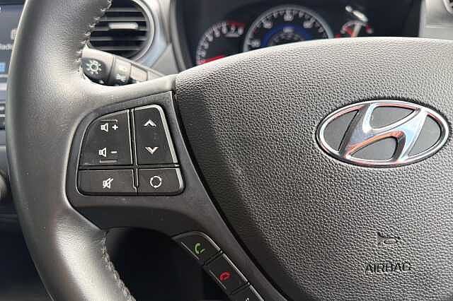 Hyundai i10 PLAY