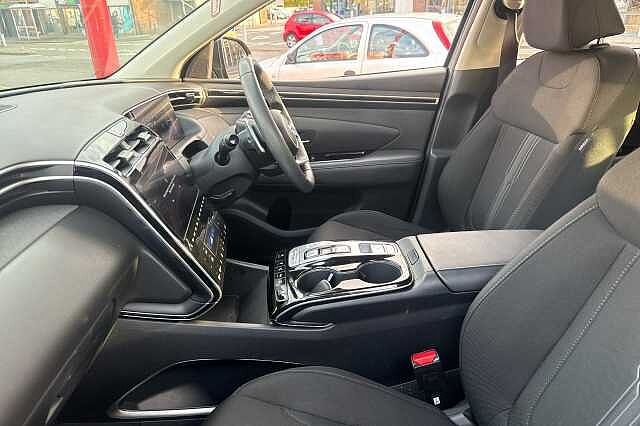 Hyundai Tucson 1.6 TGDi Plug-in Hybrid Premium 5dr 4WD Auto