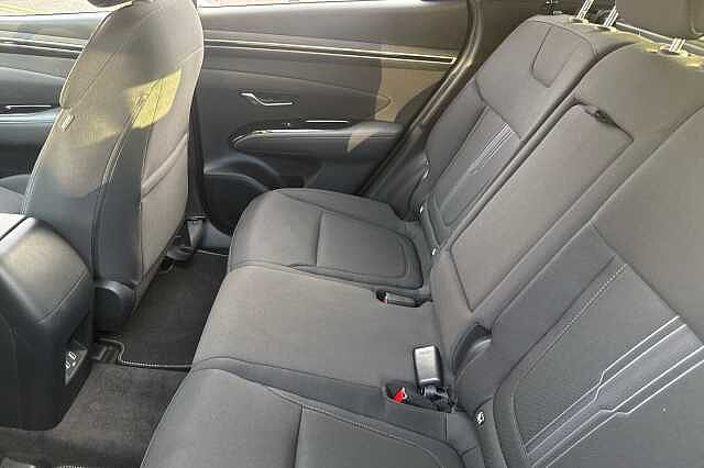 Hyundai Tucson 1.6 TGDi Plug-in Hybrid Premium 5dr 4WD Auto