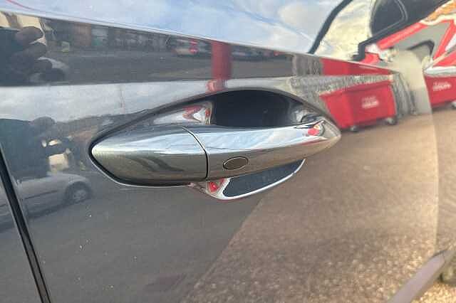 Hyundai Tucson 1.6 TGDi Plug-in Hybrid Premium 5dr 4WD Auto