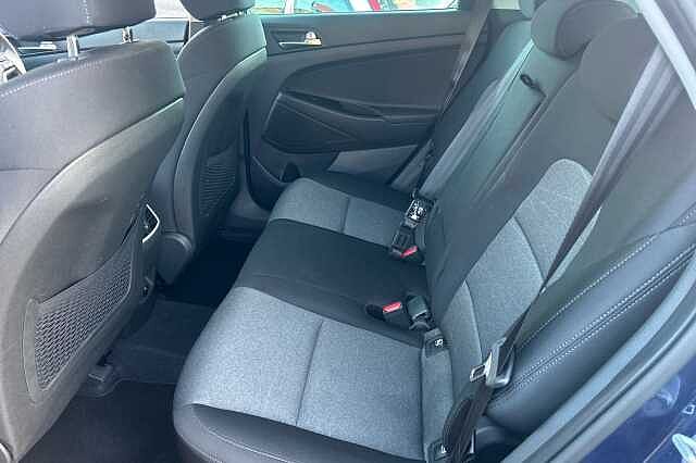 Hyundai TUCSON 1.6 GDi SE Nav 5dr 2WD Stellar Blue