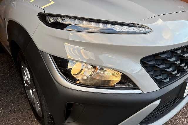 Hyundai Kona T-GDI SE CONNECT MHEV