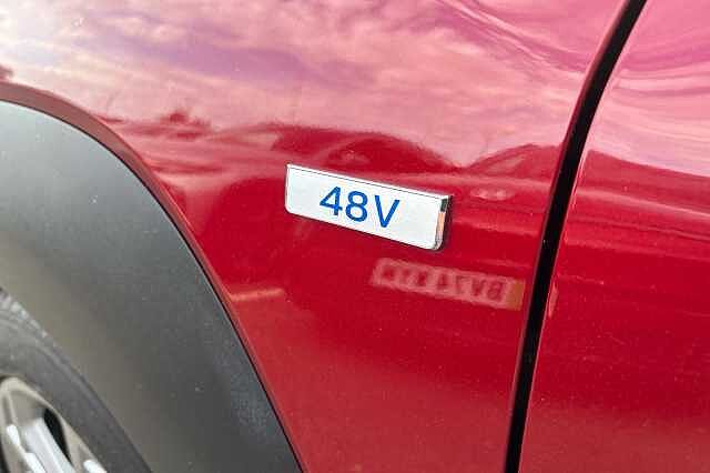 Hyundai KONA T-GDI SE CONNECT MHEV Ultimate Red