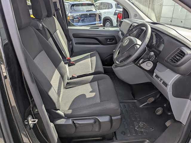 Vauxhall Vivaro Life 1.5 Turbo D 120PS Edition M 5dr