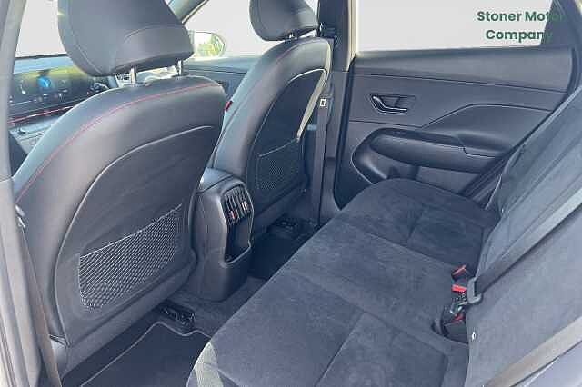 Hyundai KONA 1.6 Hybrid 138 N Line S 5dr DCT Atlas White