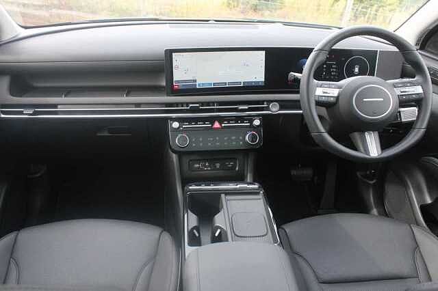 Hyundai TUCSON 1.6T Hybrid Ultimate 5dr Auto Abyss Black