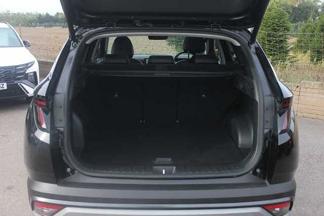 Hyundai TUCSON 1.6T Hybrid Ultimate 5dr Auto Abyss Black