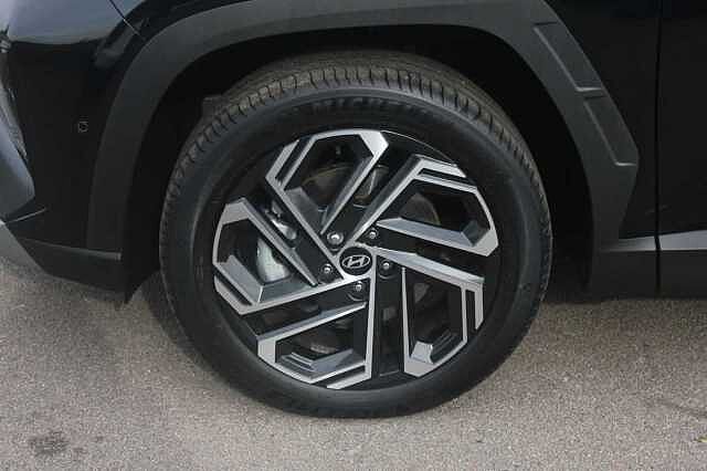 Hyundai TUCSON 1.6T Hybrid Ultimate 5dr Auto Abyss Black