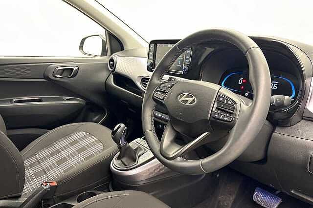 Hyundai i10 1.2 [79] Premium 5dr Auto [Nav]