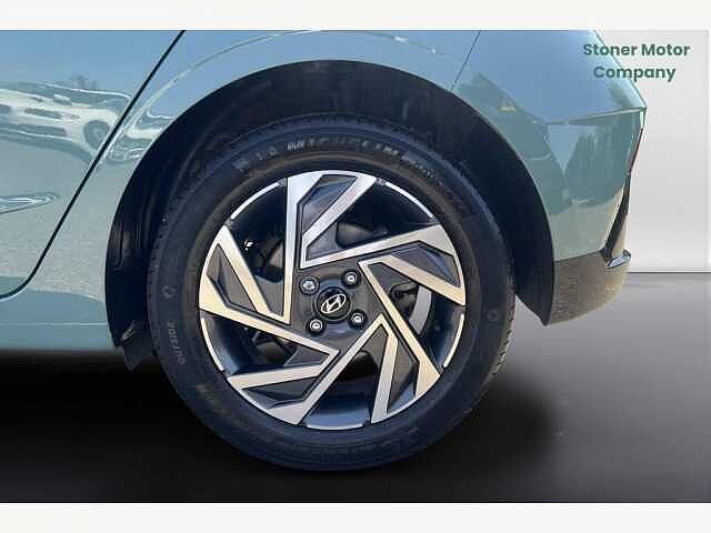 Hyundai i20 1.0T GDi Advance 5dr