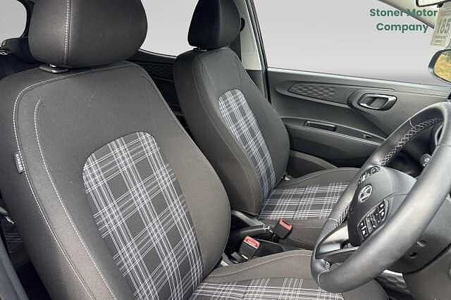 Hyundai i10 1.2 [79] Premium 5dr Auto [Nav]