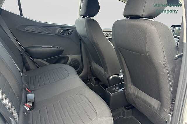 Hyundai I10 1.0 [63] Advance 5dr Auto [Nav] White