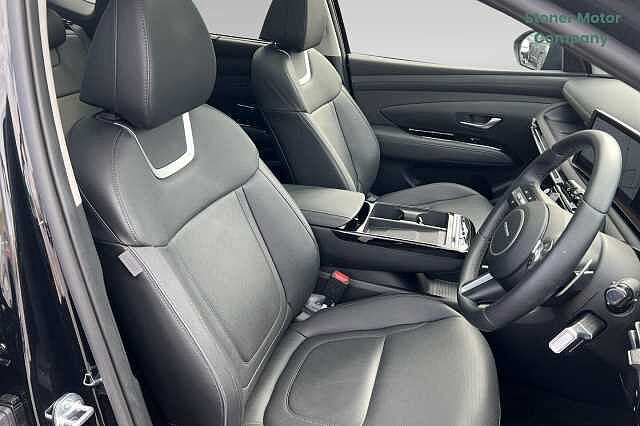 Hyundai TUCSON 1.6T Plug-in Hybrid Ultimate 5dr Auto Black