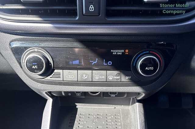 Hyundai I10 1.2 [79] Premium 5dr [Nav] Green