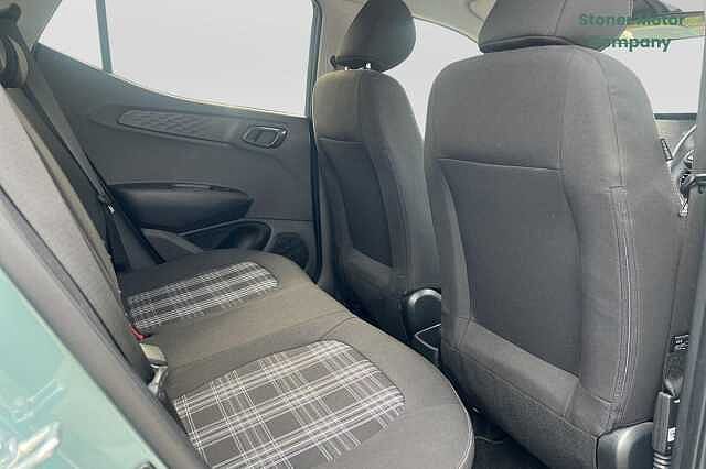 Hyundai i10 1.0 MPi Premium 5dr