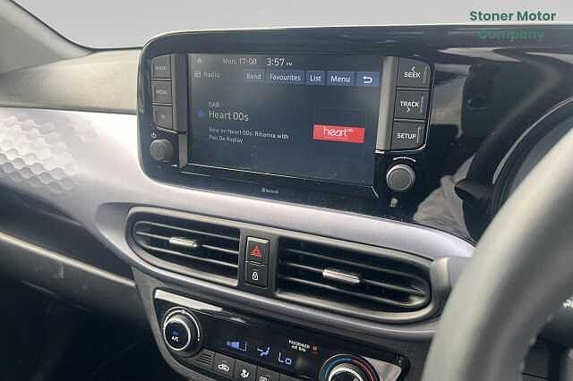 Hyundai i10 1.0 MPi Premium 5dr