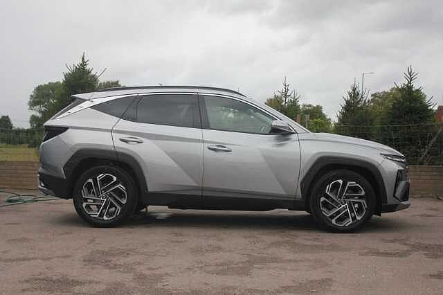 Hyundai TUCSON 1.6T Ultimate 5dr Shimmering Silver