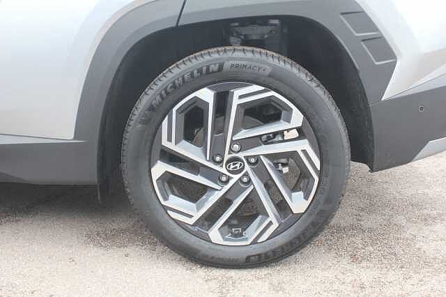 Hyundai TUCSON 1.6T Ultimate 5dr Shimmering Silver