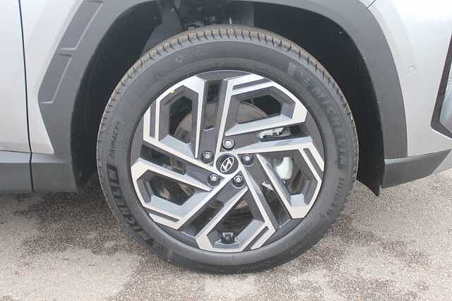 Hyundai TUCSON 1.6T Ultimate 5dr Shimmering Silver