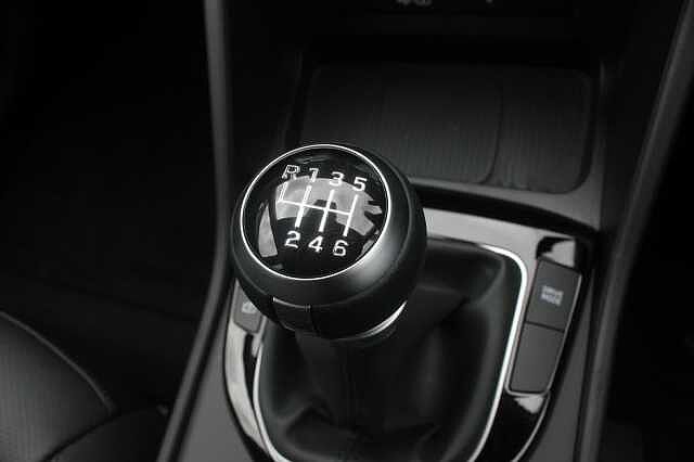 Hyundai TUCSON 1.6T Ultimate 5dr Shimmering Silver