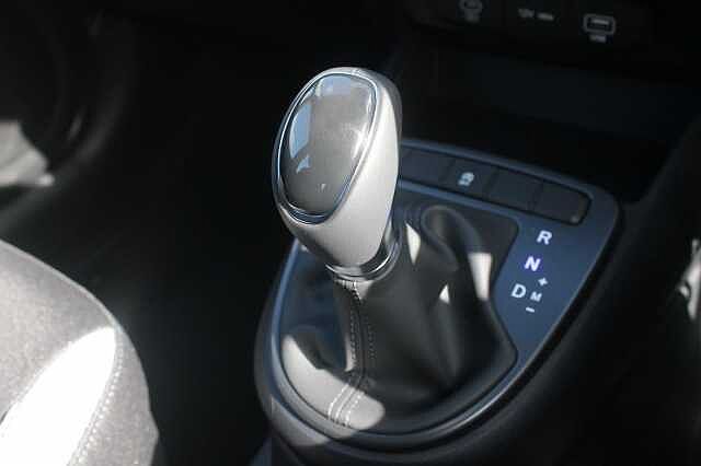 Hyundai I10 1.0 [63] Advance 5dr Auto [Nav] Dragon Red