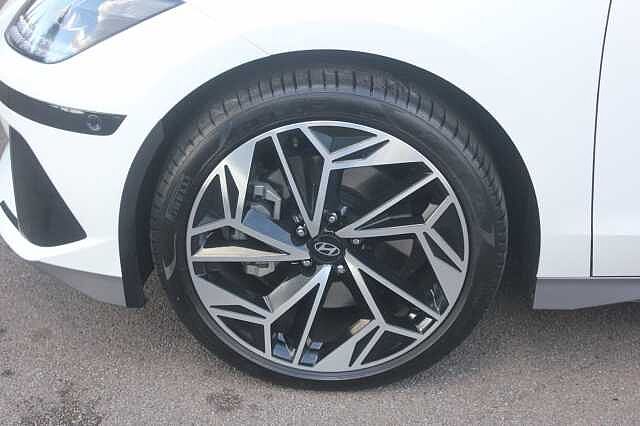 Hyundai IONIQ 6 168kW Ultimate 77kWh 4dr Auto