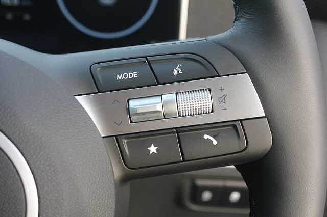 Hyundai TUCSON 1.6T Premium 5dr