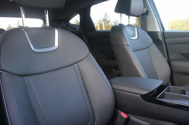 Hyundai TUCSON 1.6T Hybrid Ultimate 5dr Auto Sailing Blue