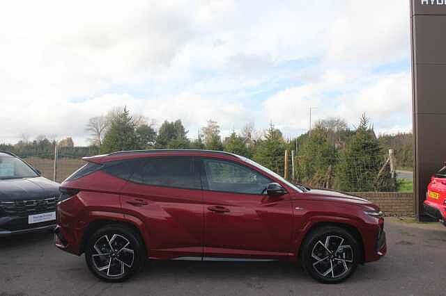 Hyundai TUCSON 1.6T Hybrid N Line 5dr Auto Ultimate Red