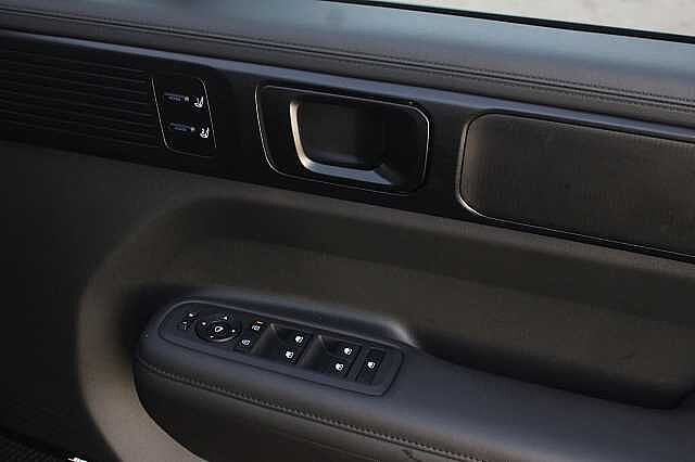 Hyundai SANTA FE 1.6 TGDi Hybrid Calligraphy 5dr Auto