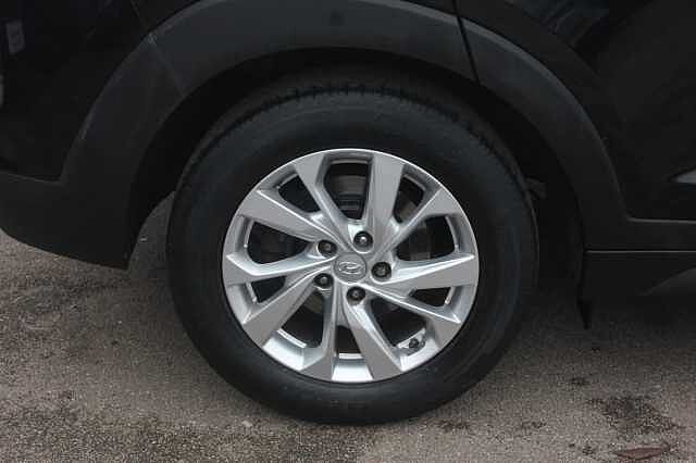 Hyundai TUCSON 1.6 GDi SE Nav 5dr 2WD Phantom Black