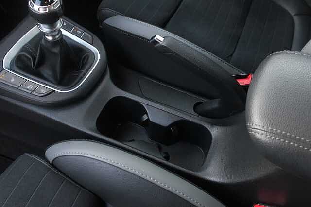 Hyundai I30 1.4T GDI N Line+ [Nav] 5dr Polar White