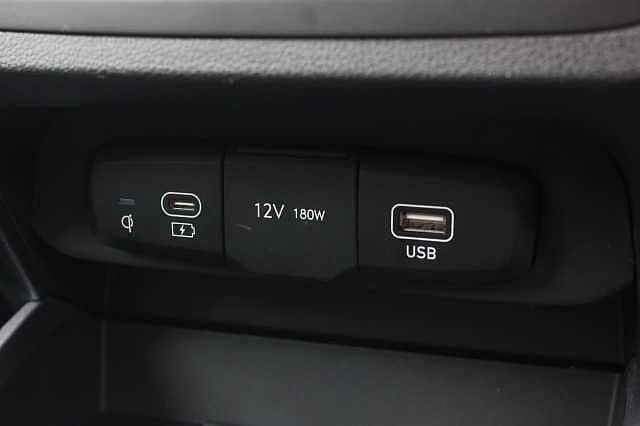 Hyundai i10 1.2 [79] Premium 5dr Auto [Nav]