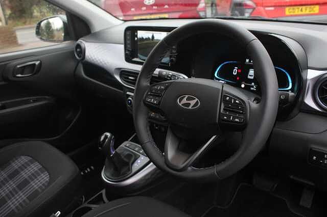 Hyundai i10 1.2 [79] Premium 5dr Auto [Nav]