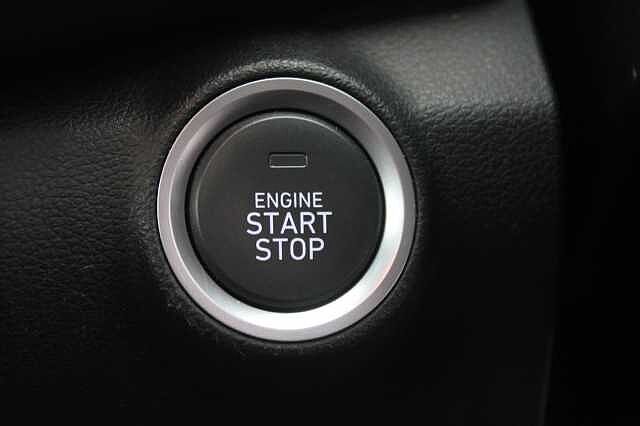 Hyundai KONA 1.0 TGDi 48V MHEV Ultimate 5dr Atlas White