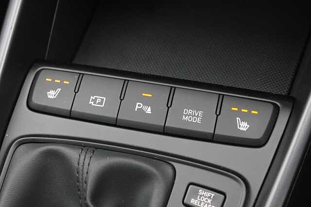 Hyundai i20 1.0T GDi Premium 5dr DCT