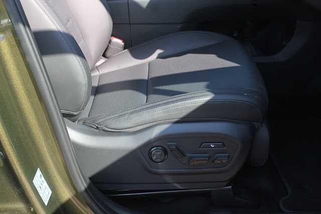 Hyundai SANTA FE 1.6 TGDi Hybrid Calligraphy 5dr Auto