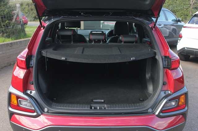 Hyundai KONA 1.6T GDi Blue Drive Premium GT 5dr 4WD DCT Pulse Red/Phantom Black