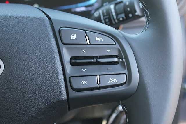 Hyundai i10 1.0 [63] Advance 5dr Auto [Nav]