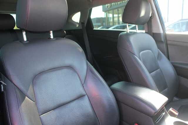 Hyundai TUCSON 1.6 TGDi 177 Premium SE 5dr 2WD DCT Champion Blue