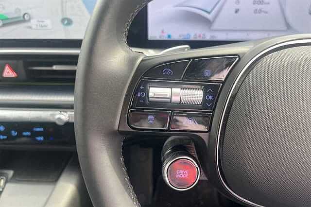 Hyundai IONIQ 6 77.4kWh Premium Saloon 4dr Electric Auto (228 ps)