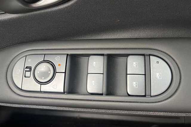 Hyundai IONIQ 5 84kWh Ultimate Hatchback 5dr Electric Auto (228 ps)